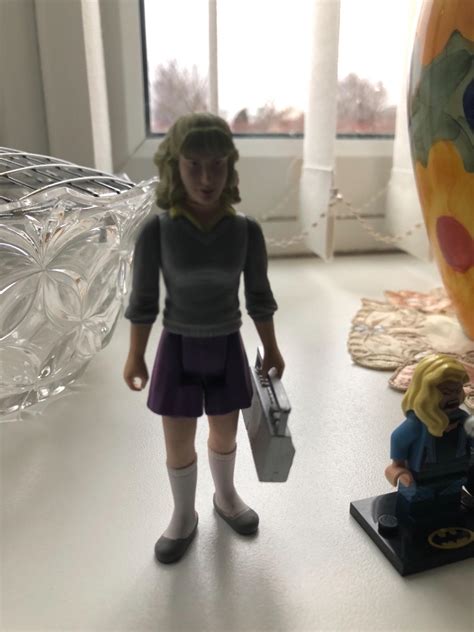 Karate Kid ReAction 3 3/4-Inch Retro Figure - Ali Mills : Amazon.co.uk