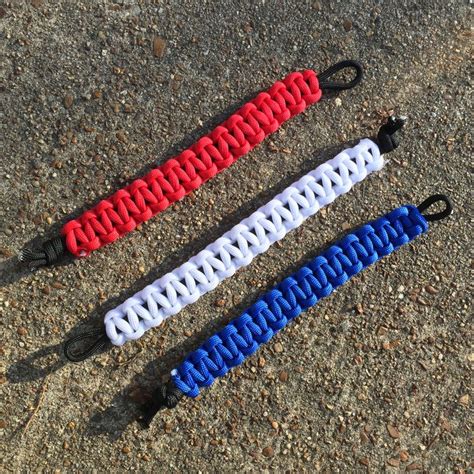 Red White And Blue Solid Paracord Cobra Stitch No Clip