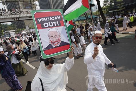 Aksi Aliansi Rakyat Indonesia Bela Palestina Foto