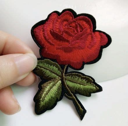 Patch écusson thermocollant fleur à coudre ou repasser 7050mm Déco