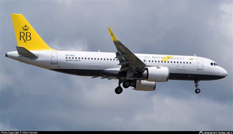 V8 RBG Royal Brunei Airlines Airbus A320 251N Photo By Allan Hansen