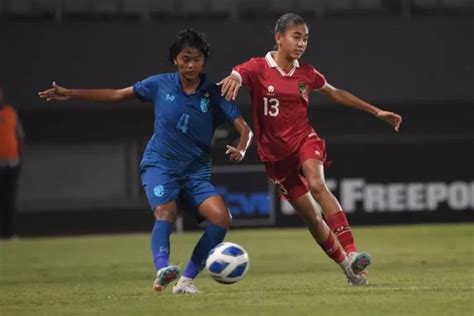 Gagal Ke Final Pelatih Timnas Putri Indonesia Minta Kompetisi Sepak