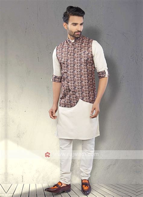 Mens Brown And White Koti Set