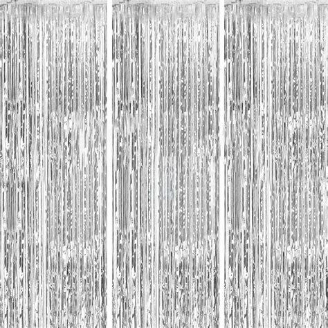 Hairdressers are reacting to the massive curtain fringe demand 5