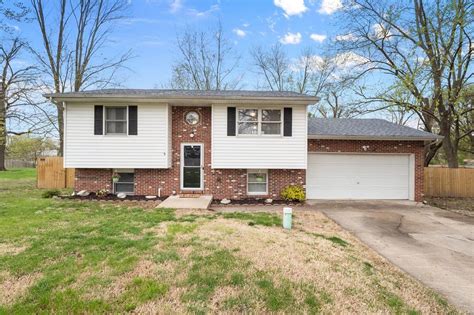 4235 E Lake Dr Granite City Il 62040 See Est Value Schools And More
