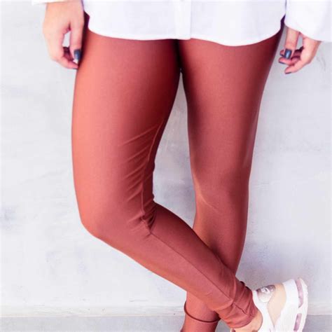 Cal A Legging Adulto Cintura Alta Brilhante Bronze