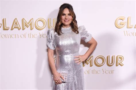 Mariska Hargitay Olivia Awards Chris Lace Top Short Sleeve Dresses