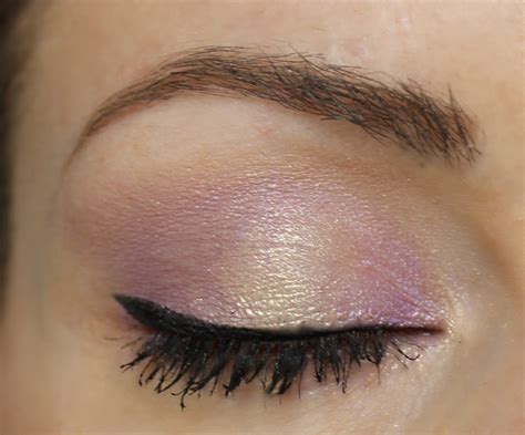 blushing basics: Eye Makeup Tutorial {Step by Step}