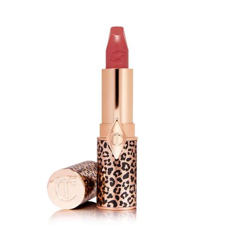 Губная помада Charlotte Tilbury HOT LIPS Glowing Jen купить с доставкой по выгодным ценам в