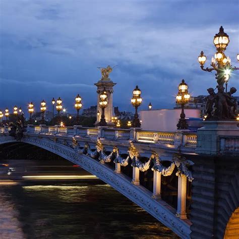 travel tips articles paris
