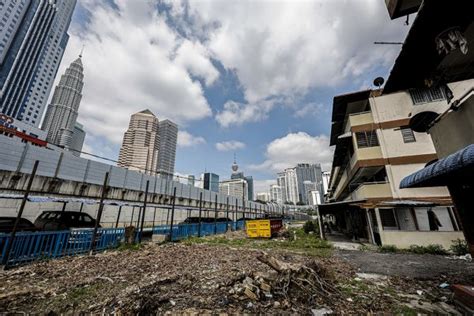 Parliament Groundbreaking Ceremony For Kampung Sungai Baru Project By