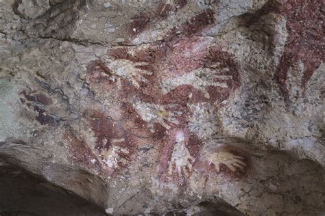 Climate Change Is Wrecking 45,000-Year-Old Cave Paintings in Indonesia ...