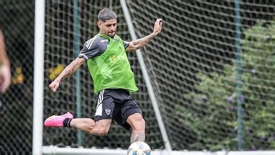 Atlético renova contrato meio campo Rubens até 2027 98 Live