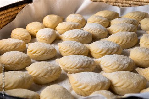 Culurgiones Deliziosi Tipici Ravioli Sardi Freschi Ripieni Di Pecorino