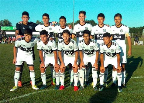 Sub 16 Olimpia único líder Fútbol ABC Color