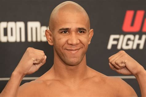 Gregory Robocop Anuncia Luta Marcada Para O Ufc Denver Em Julho Ag