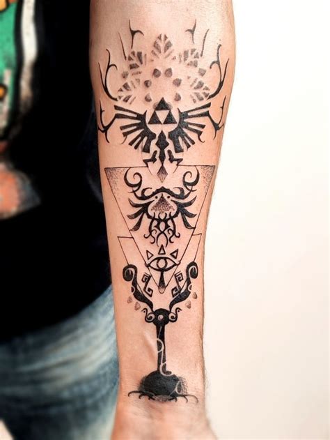 Tattoo Zelda | Zelda tattoo, Geek tattoo, Tattoos for guys