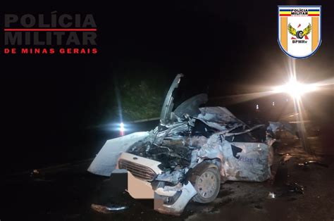 Acidente Entre Carro E Carreta Deixa Dois Mortos E Dois Feridos Na Mgc