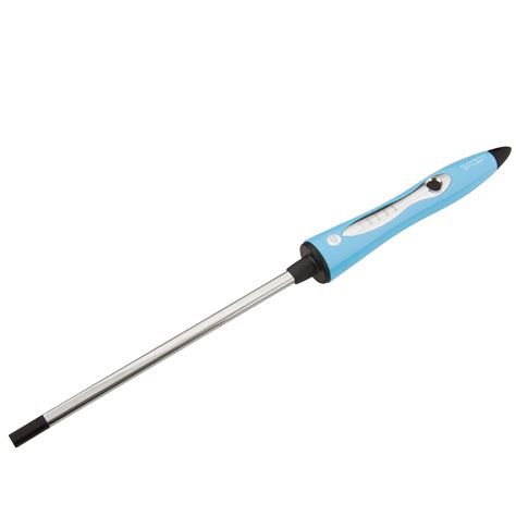 Hair experts debate skinny curling wand safety for thin hair 2