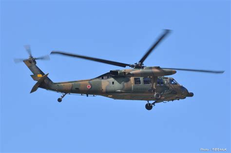 陸上自衛隊 Mitsubishi Uh 60ja 43107 陸上自衛隊那覇駐屯地 航空フォト By やまちゃんkさん 撮影2011年10月23日