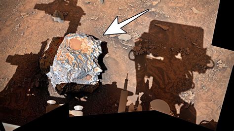 curiosity rover finds  spectacular iron meteorite  mars   youtube