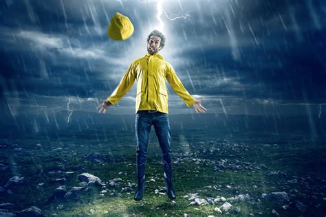 Whats The Safest Clothing And Body Posture To Survive A Lightning Strike