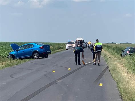 Accident Cu Trei Autoturisme Implicate N Olt Dou Persoane