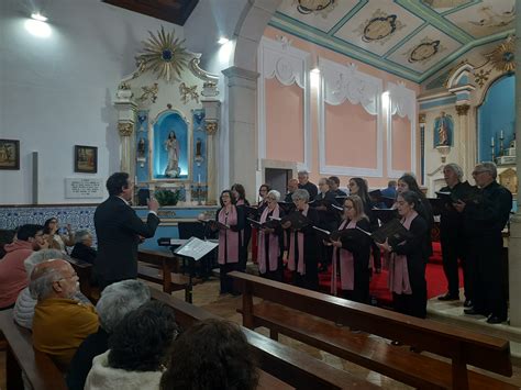 Vila De Rei Igreja Paroquial Da Fundada Recebeu Concerto De P Scoa