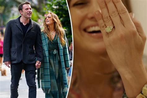 Why Ben Affleck Chose A Green Engagement Ring For Jennifer Lopez