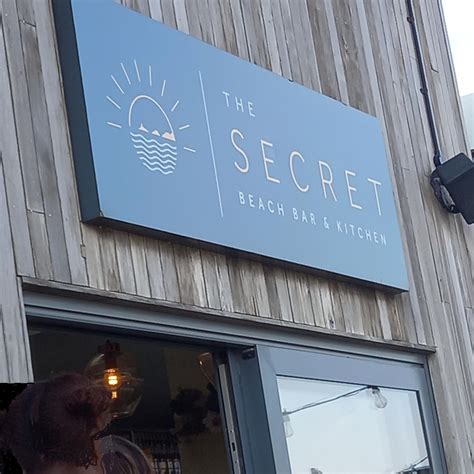 The secret time to visit Smyths Swansea and avoid the crowds 10