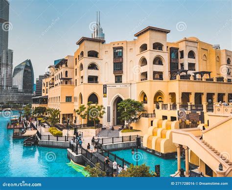 Souk Al Bahar With Waterfront Mixed With Modern Glass Towers Editorial