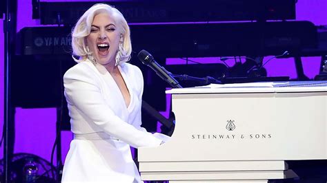 Lady Gaga Accepts Her American Music Award Live During Her Concert -- Watch! | kare11.com