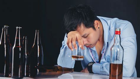 Expert Explains Adverse Effects Of Excessive Alcohol Consumption | OnlyMyHealth