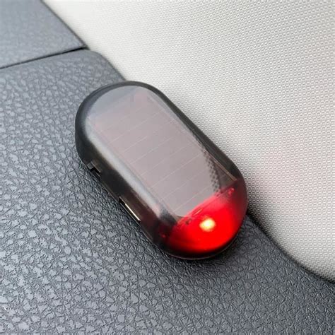 Red Lighting Feu de sécurité Imitation solaire pour voiture Anti vol