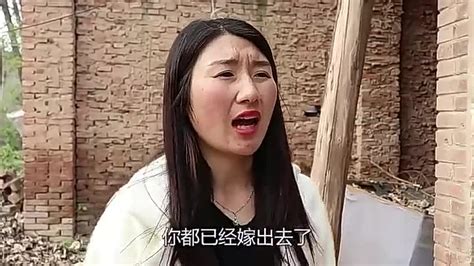 儿媳不满婆婆三天两头给大姑姐钱，大吵一架，儿子知道后这样解决 搞笑视频 搜狐视频