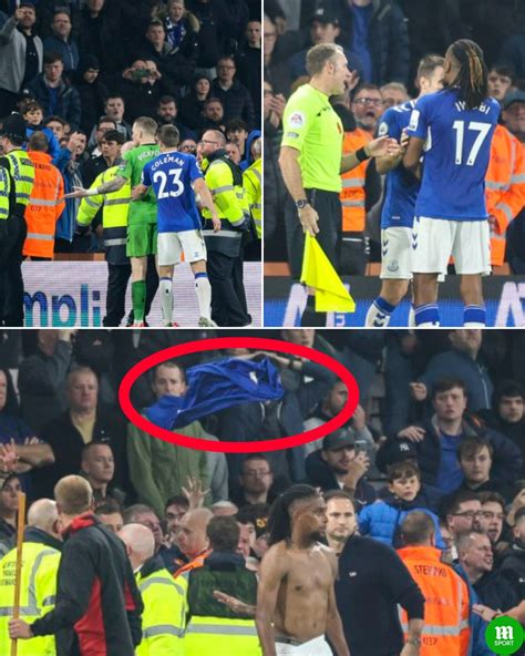 Mailonline Sport On Twitter Furious Everton Fans Threw Alex Iwobis