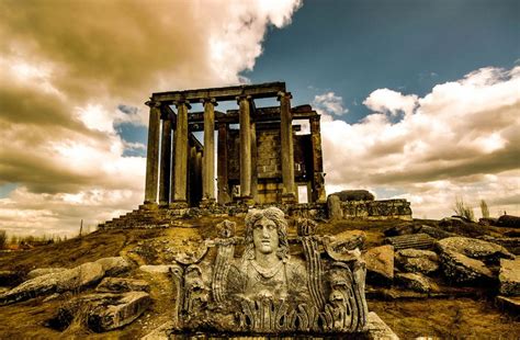 Temple Of Zeus In Aizanoi