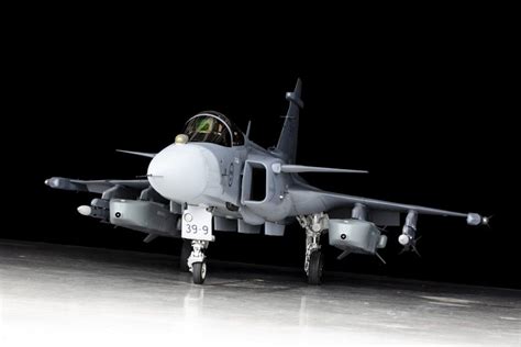 Saab Mostra O Novo Ca A Gripen E Armado At Os Dentes Airway