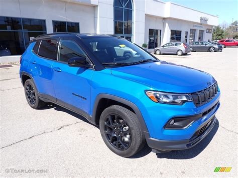 Laser Blue Pearl 2022 Jeep Compass Altitude 4x4 Exterior Photo