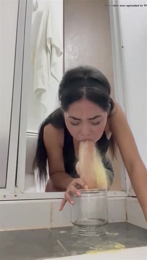 Puking COLOMBIA Girl Pukes On Her Dildo 1 ThisVid