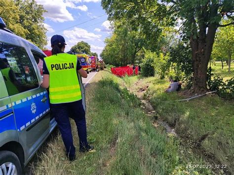 Powiat Osicki Tragiczny Wypadek Na Dw W Chotyczach Nie Yje