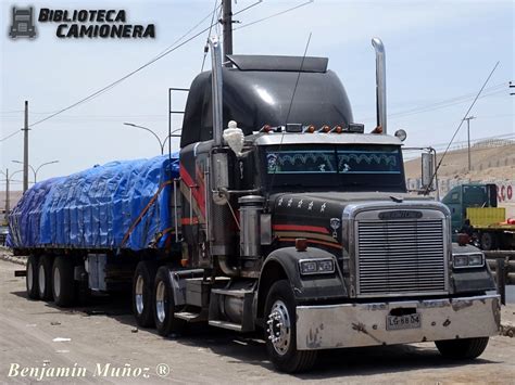 Freightliner Classic Mid Roof Particular Placa Patente  Flickr