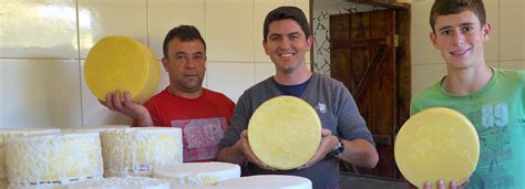 Queijo DAlagoa MG é consagrado o Melhor Queijo de Alagoa e tem fila de