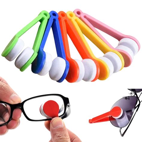 Gujish Eyeglass Cleaner Tool Microfiber Cleaning With Clip Design And Soft Wipe Pack Of 2