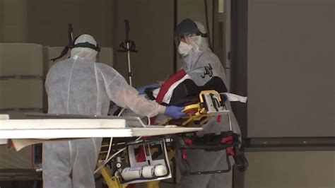 Coronavirus Texas: ICUs in Houston hospitals remain busy, despite drop in hospitalizations ...