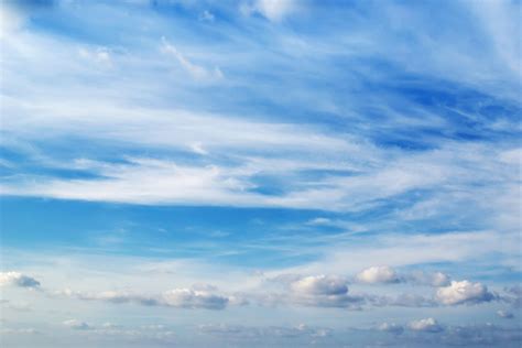 Stratiform Clouds Stock Photo - Download Image Now - Beauty In Nature ...