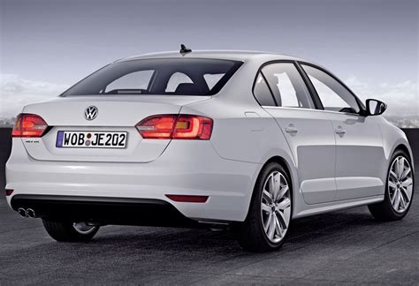 Volkswagen Jetta - Information and photos - MOMENTcar