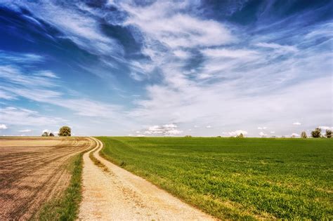 Fototapete Bezaubernde Landschaft Dovido De