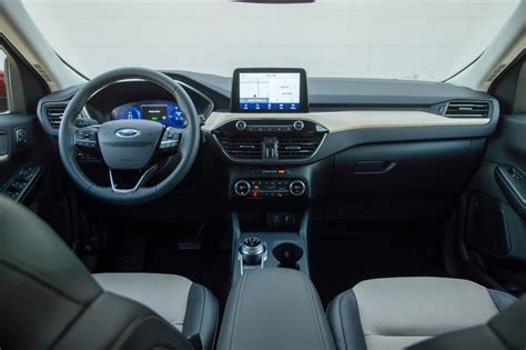 2021 Ford Escape Plug-In Hybrid is sufficiently thrifty - CNET