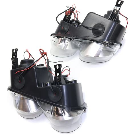 Jc Whitney® Driver And Passenger Side Headlight With Bulbs